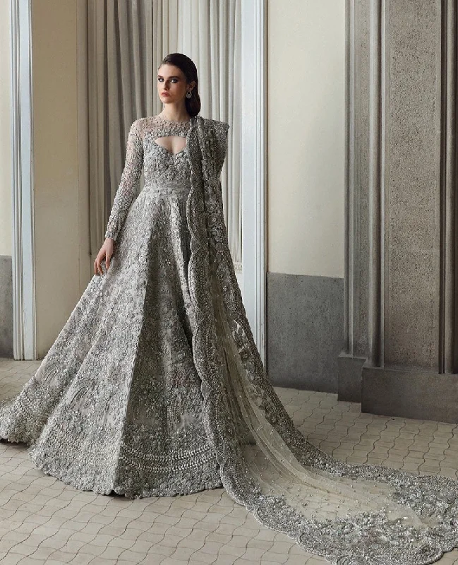 Pakistani Bridal Walima Dress in Gown and Dupatta Style