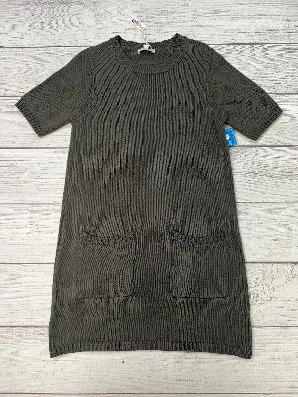 Dress Sweater By She + Sky In Grey, Size: M