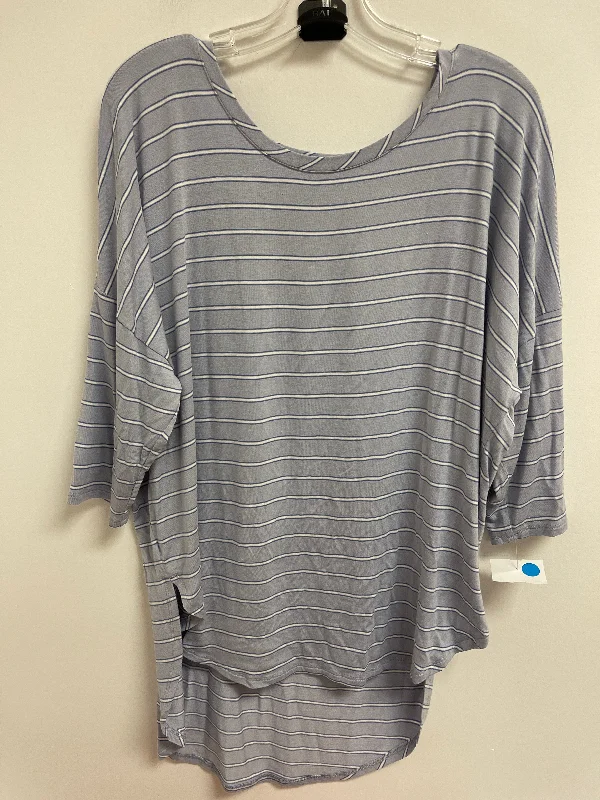 Top Long Sleeve By Madison In Blue, Size: Xl